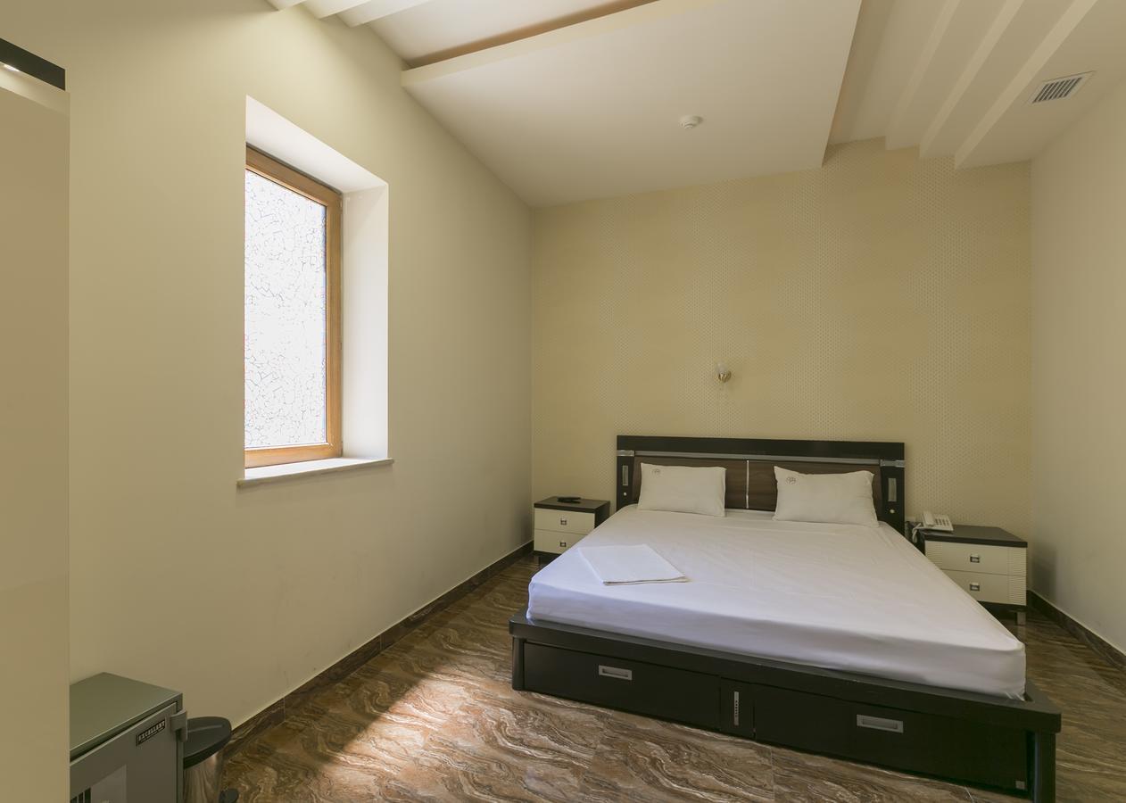 Best Hotel Ереван Экстерьер фото