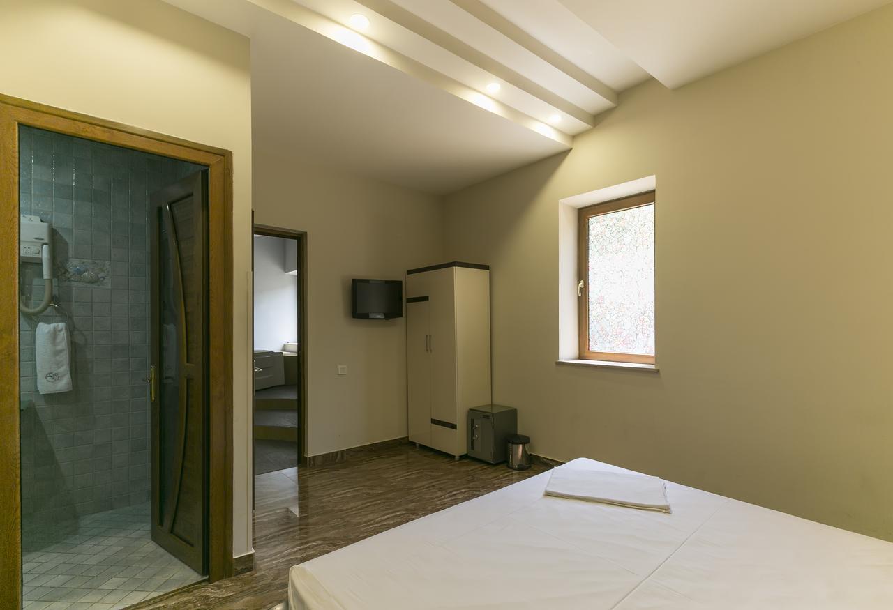 Best Hotel Ереван Экстерьер фото